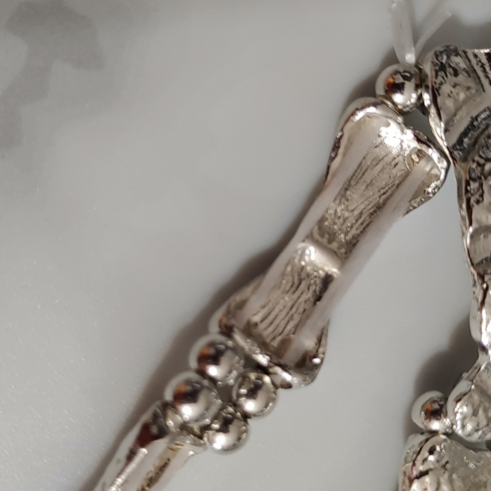 Gothic Skeleton Hand Bracelet - Picture 6 of 6